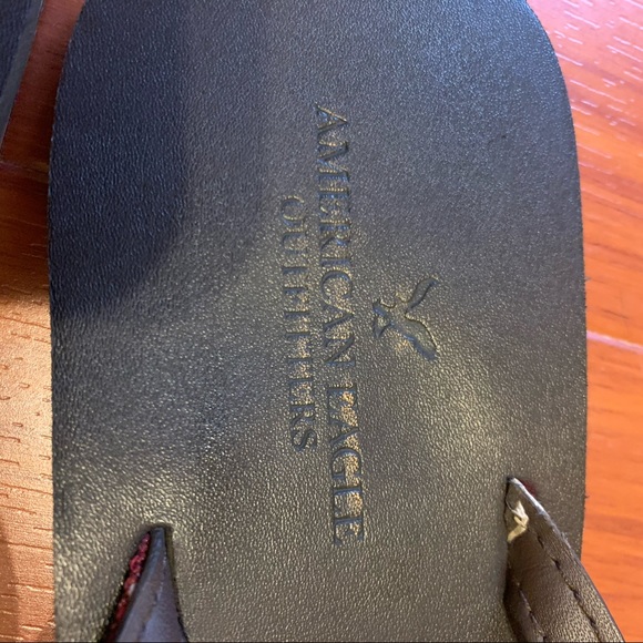 •American Eagle• Embroider detail Sandals Sz 7! - Picture 3 of 5
